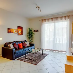 Spacious, Location Apartment Sliema
