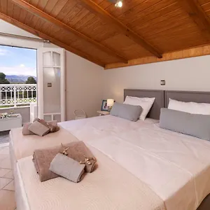 M House Luxury Apartment Lixouri