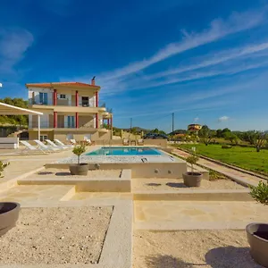 The Leaf House - Kefalonia Villa Lixouri